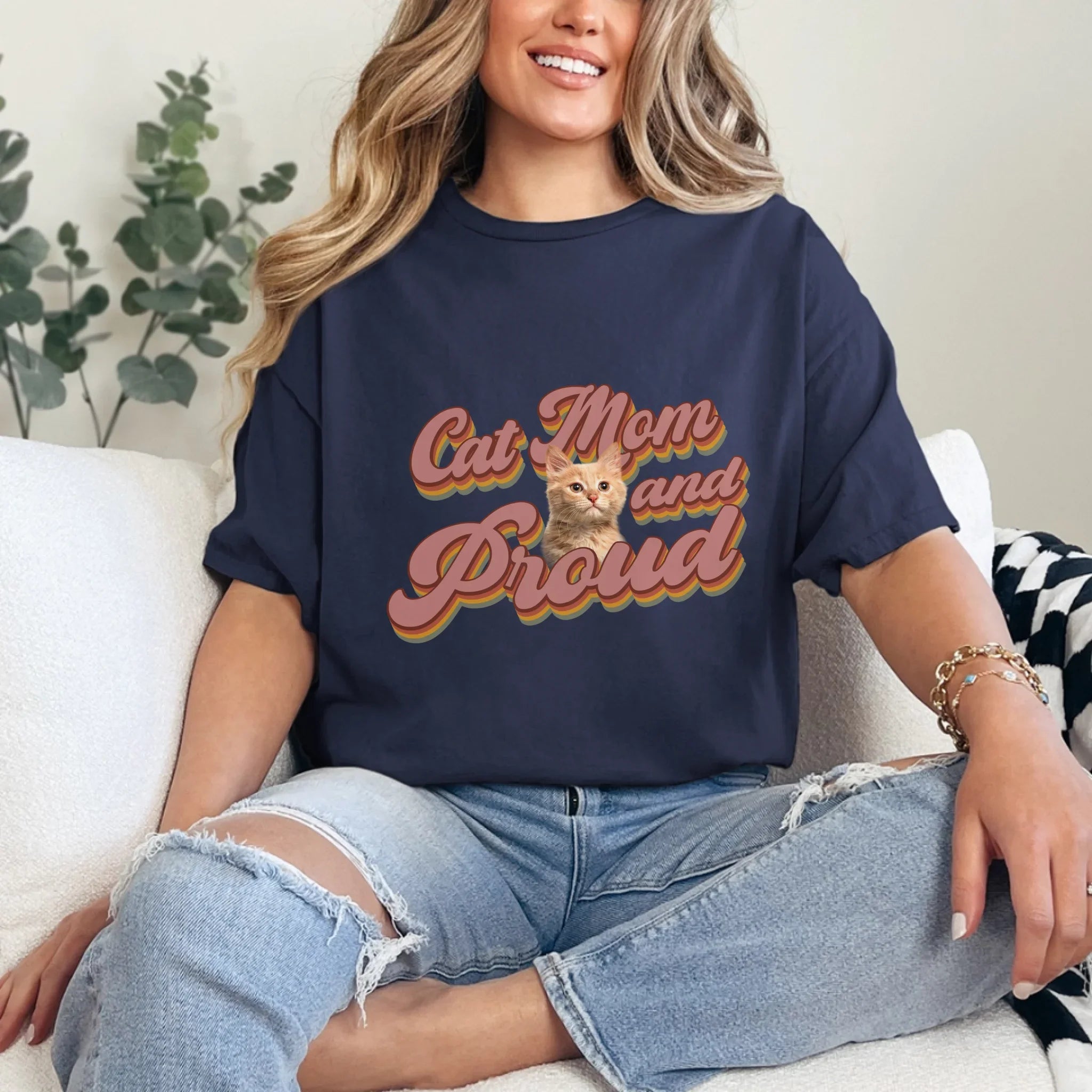 Pet Mom and Proud T-shirt