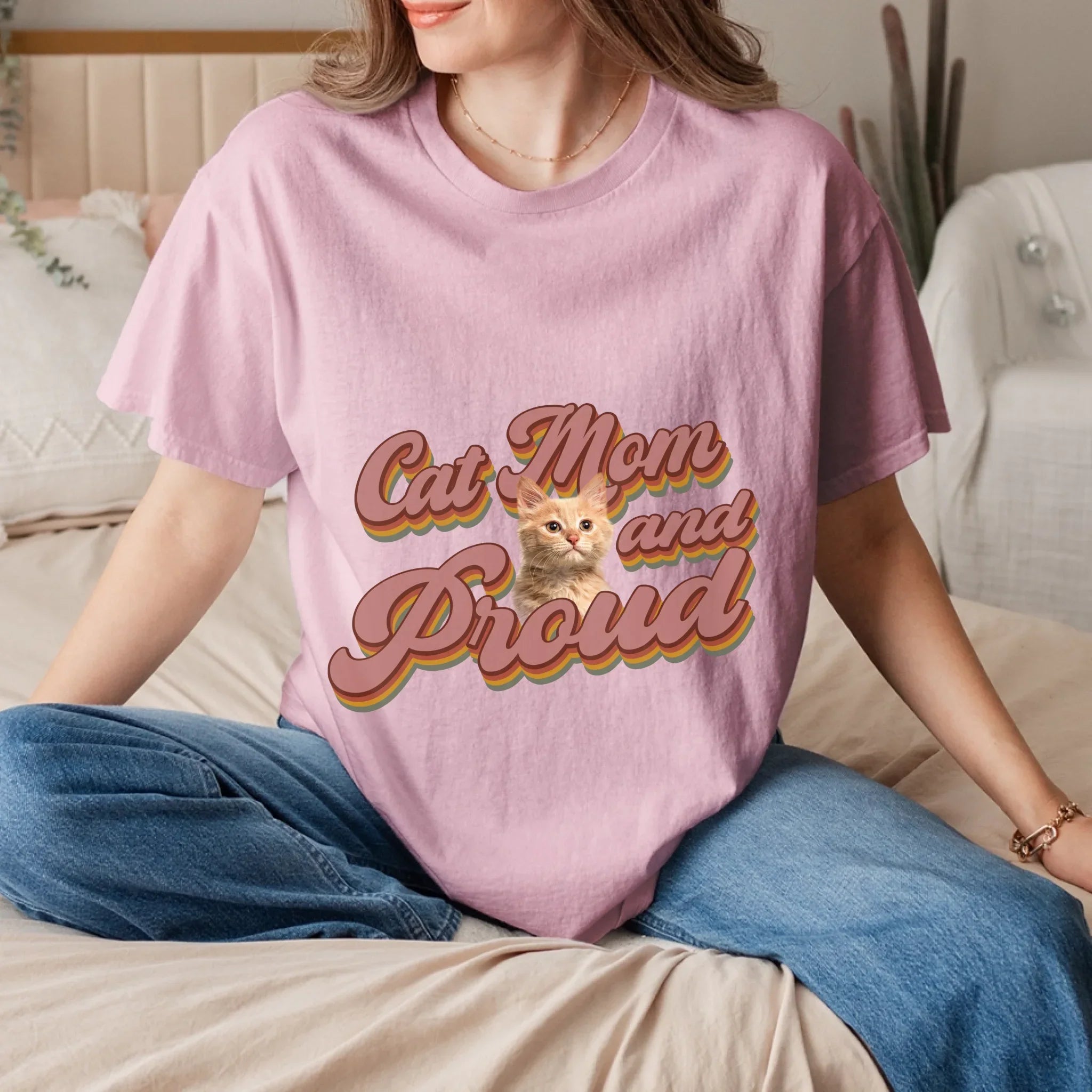 Pet Mom and Proud T-shirt