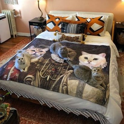 The Three Queens - Custom Pet Blanket